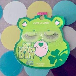 Wet n Wild Care Bears False Lashes Eyelashes Wish Big!